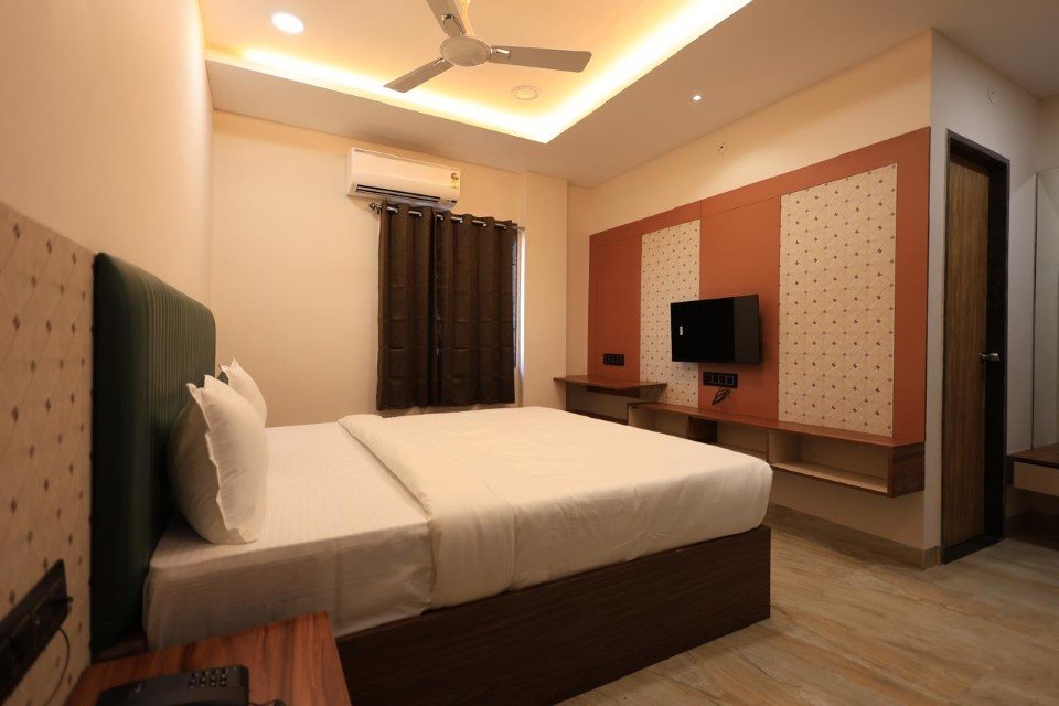 Deluxe Room at Hotel Anmol One